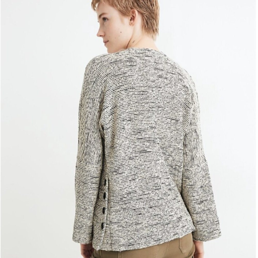 Madewell Texture & Thread Side Button Top - Picture 3 of 3